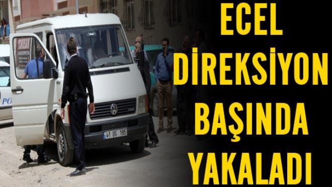 Erzurum´da direksiyon başında kalp krizi geçiren sürücü öldü